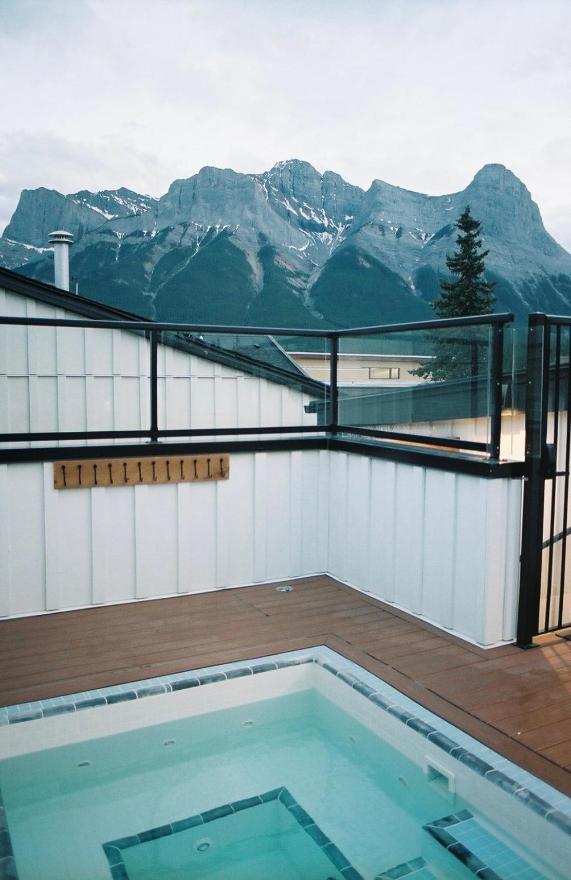 Basecamp Suites 坎莫尔 外观 照片